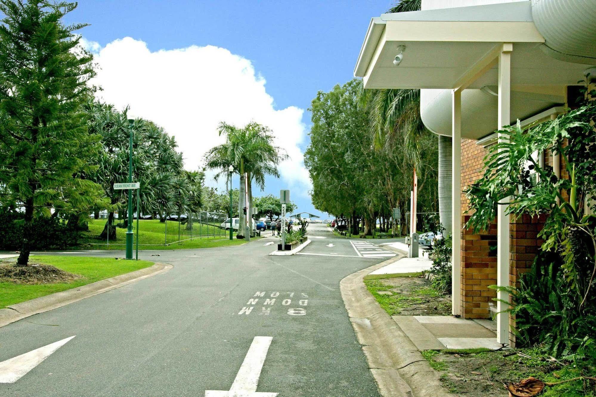 Burleigh Beach Tourist Park Голд-Кост Экстерьер фото